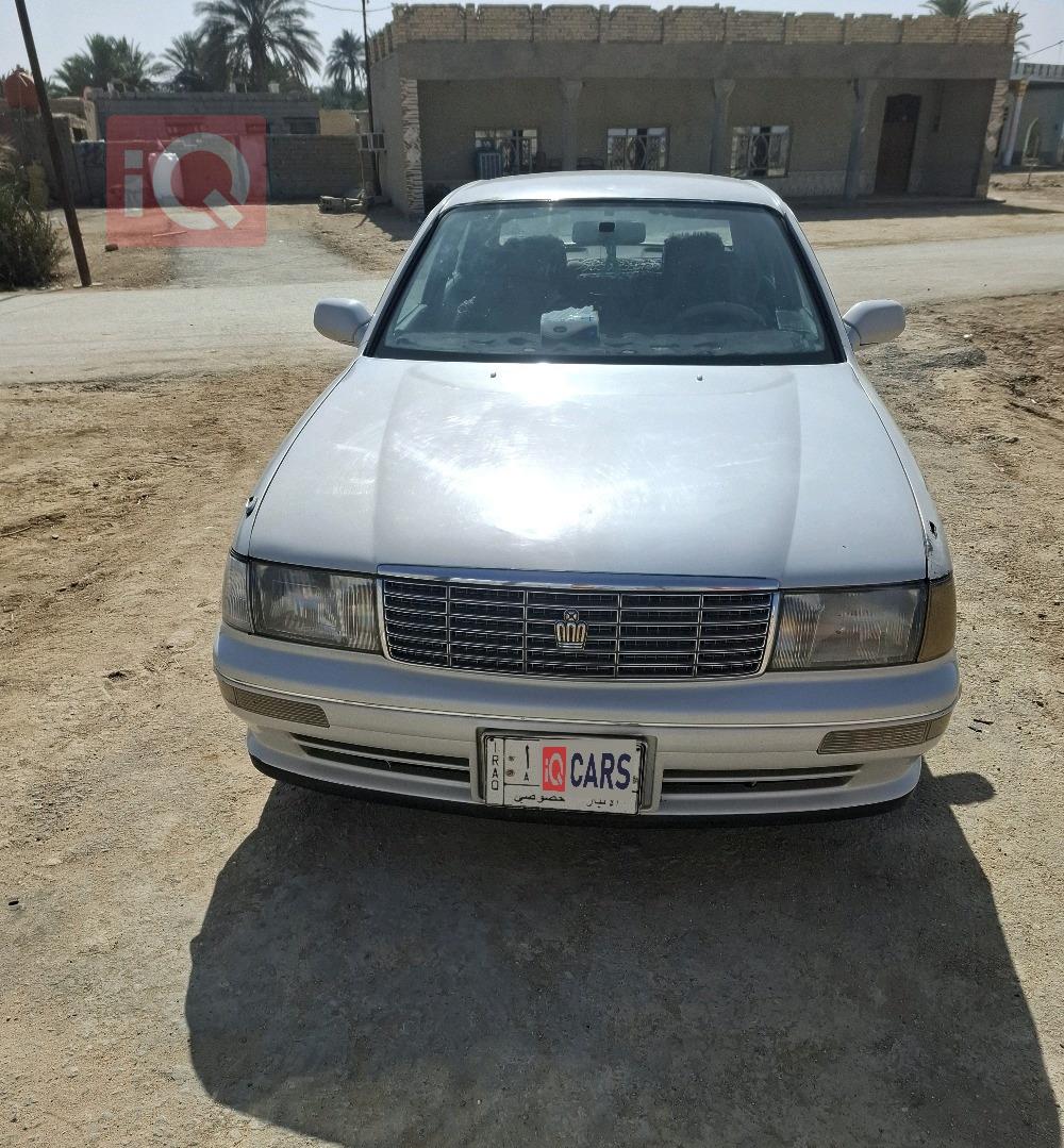 تويوتا كراون